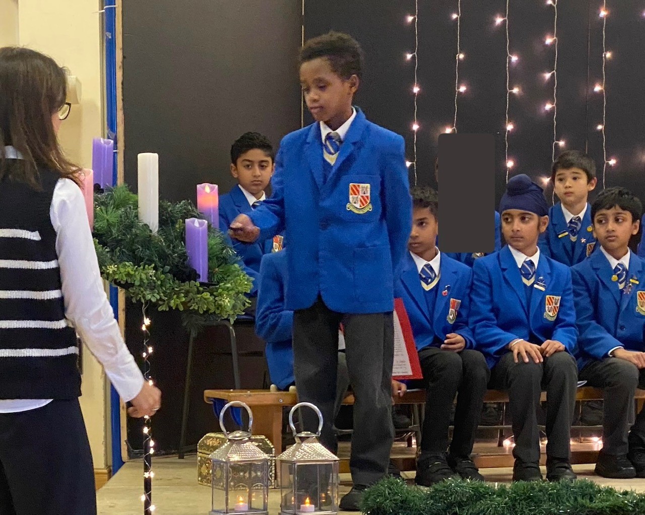 Loyola Boys in Advent Service